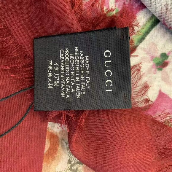 Gucci Floral Patterned Scarf in Red and Green - Picture 11 of 13
